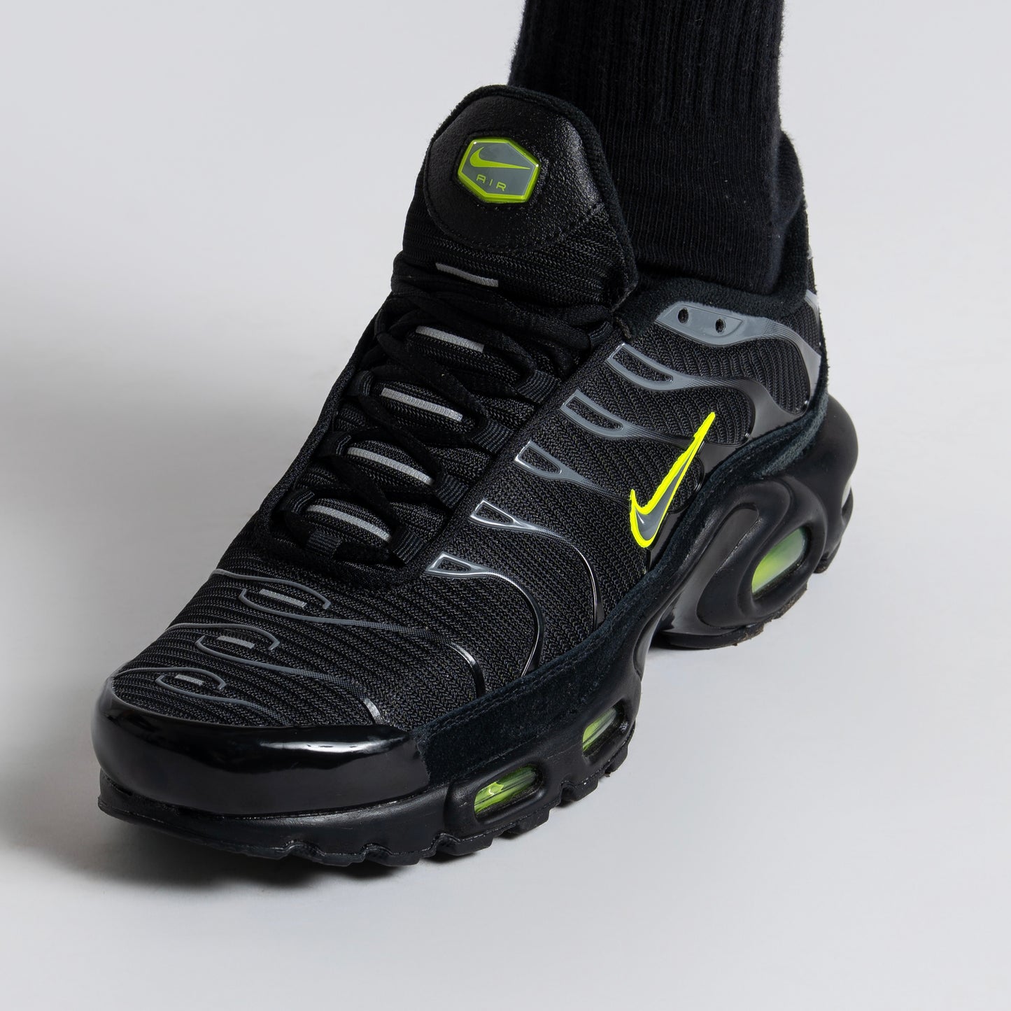 Nike Air Max Plus Black Volt