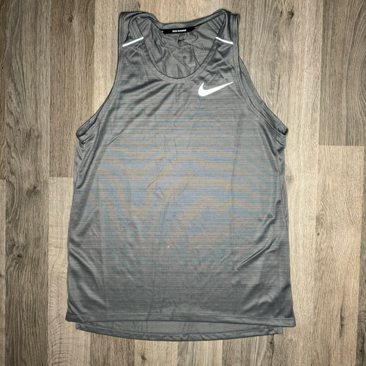Nike Miler Vest Grey
