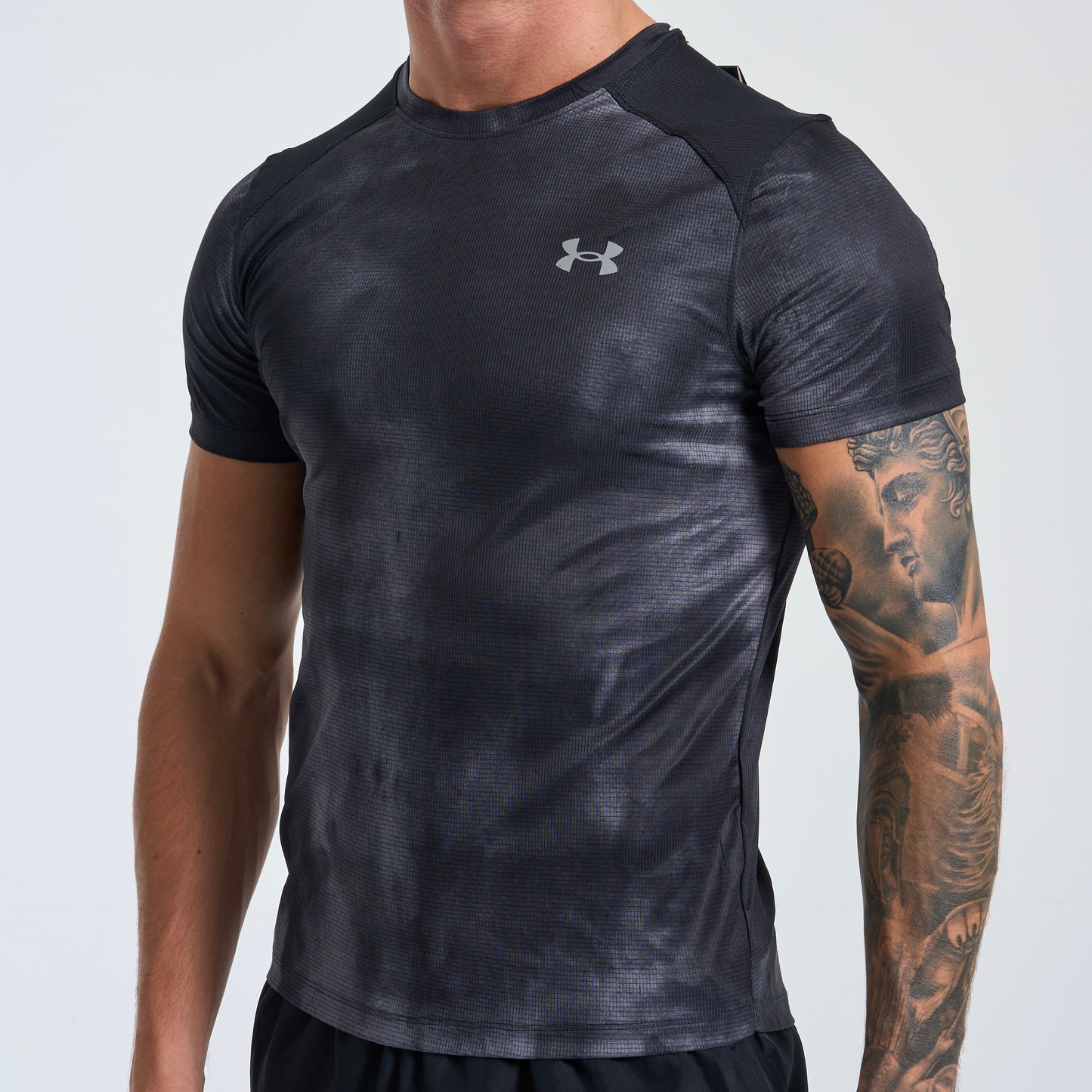 Under Armour Smoke Black Tee
