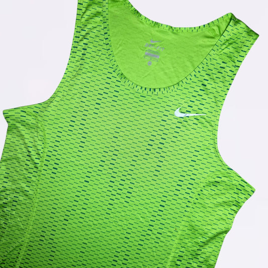 Nike Digital Vest Green