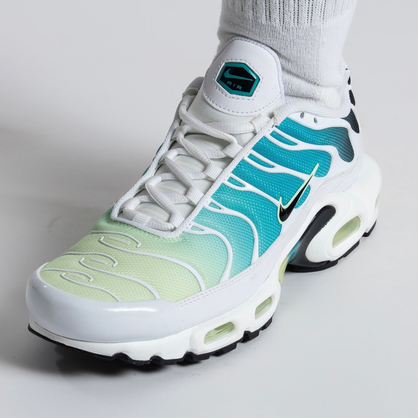 Nike Air Max Plus White Dusty Cactus