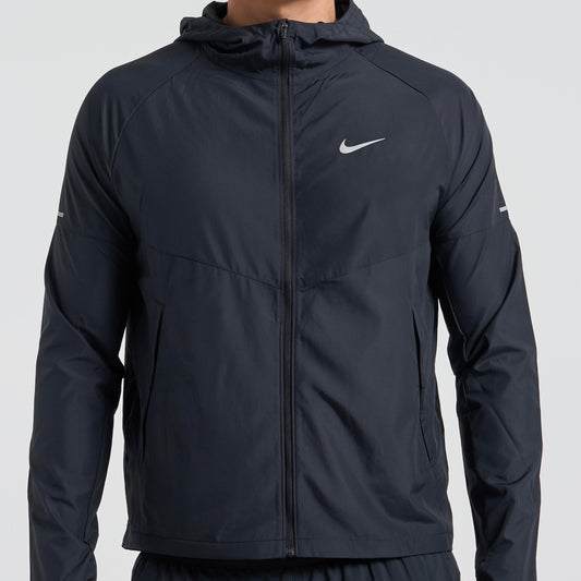 Nike Repel & Challenger - Jacket & Shorts Set - Black