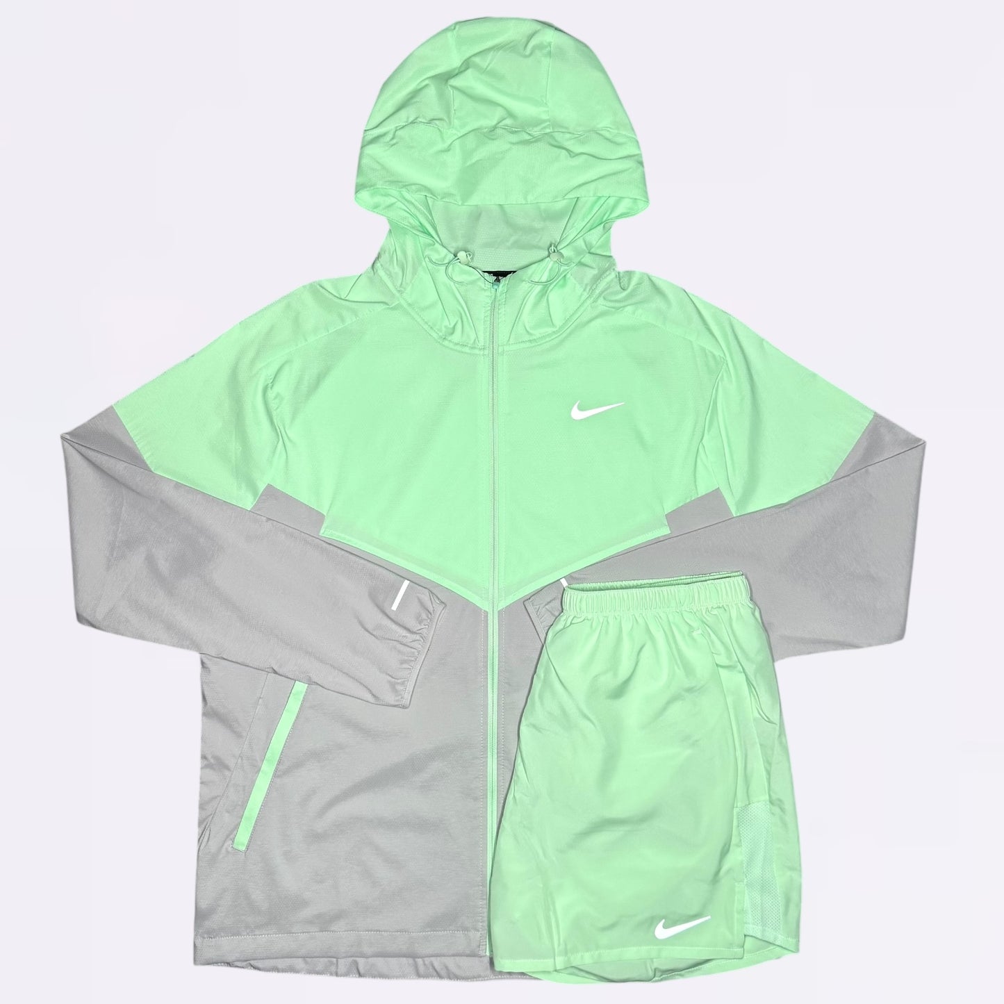 Nike Vapour Green Set - Windrunner & Shorts
