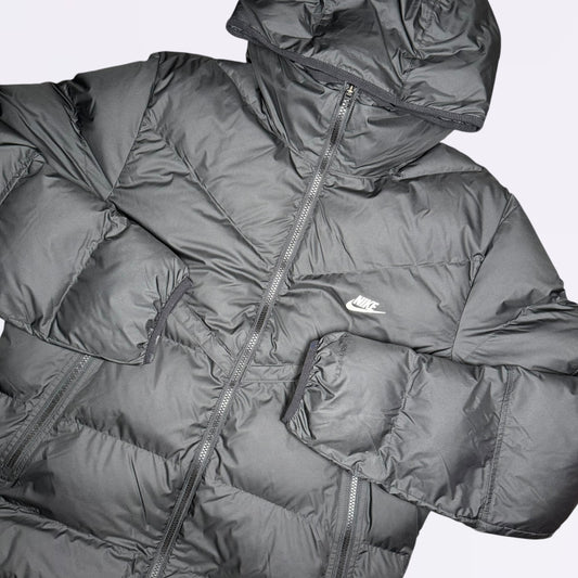 Nike Puffer Jacket - Black (Junior)