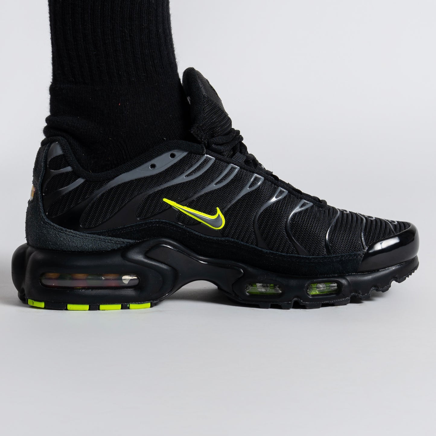 Nike Air Max Plus Black Volt