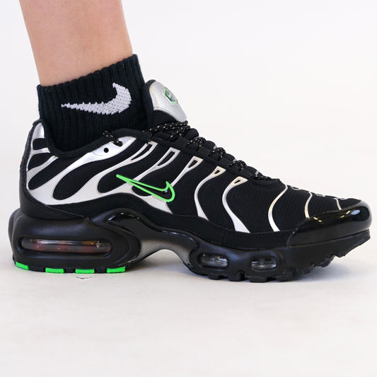 Nike Air Max Plus Black Green Strike (Junior)