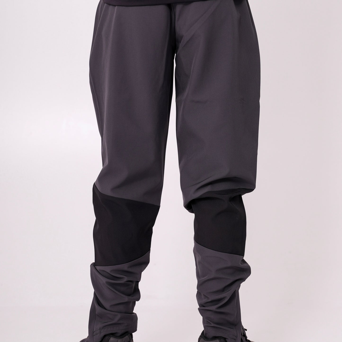 Flux Gradient Bottoms - Dark Grey (Junior)