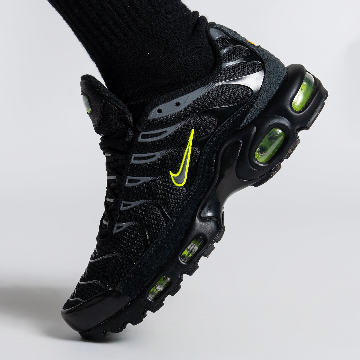 Nike Air Max Plus Black Volt