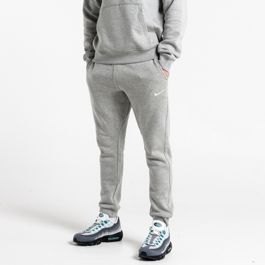 Nike Club Joggers Grey