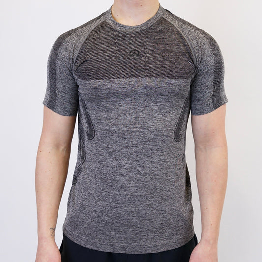Flux Contour Seamless T-shirt - Black