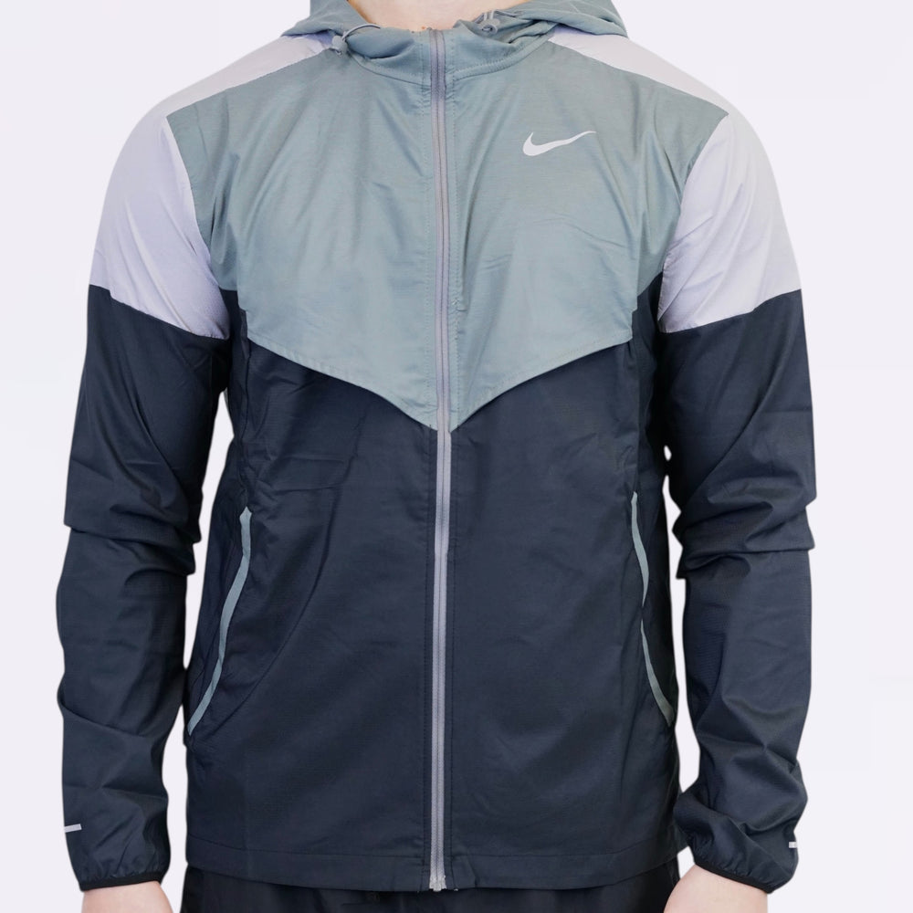 Nike Windrunner - Smoke Grey / Black