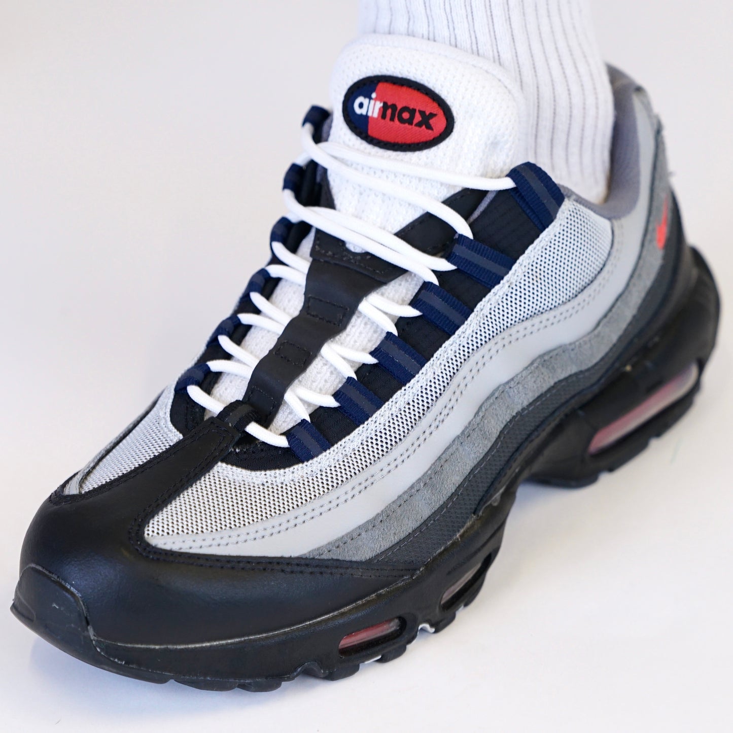 Nike Air Max 95 Track Red