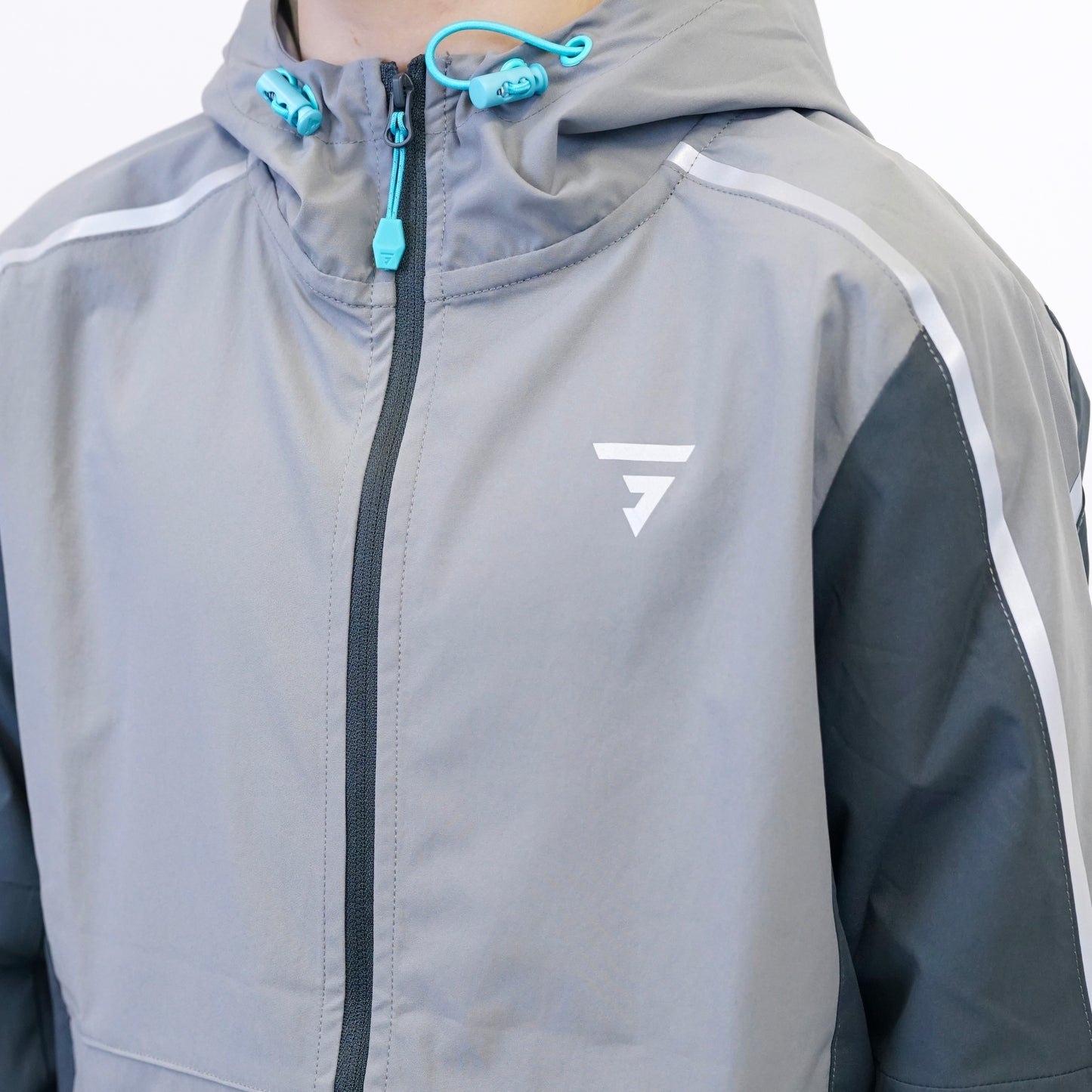 GRIID Reflect Jacket - Light Grey/Aqua (Junior)