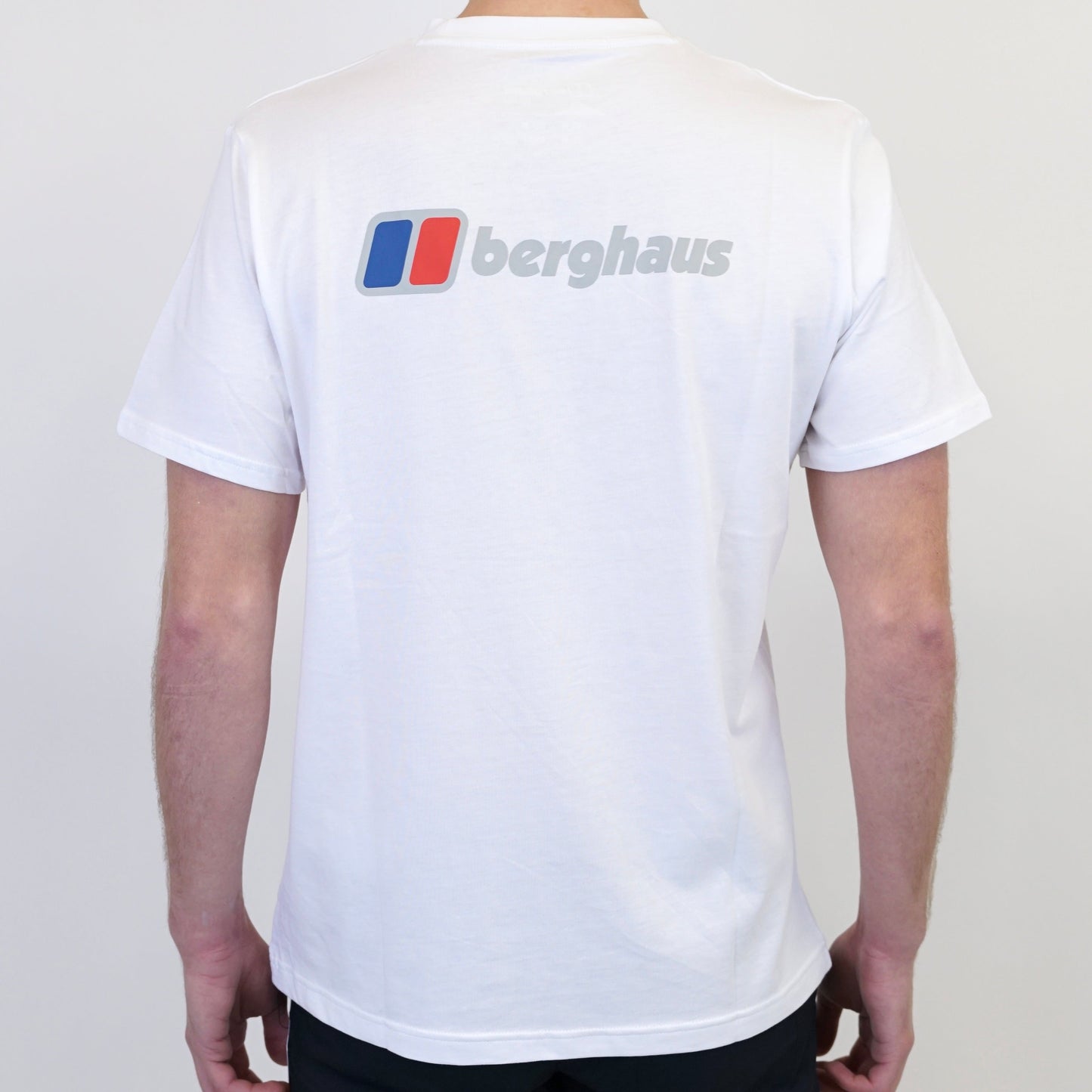Berghaus Front & Black & Holmside Set - Tee & Short - White / Black