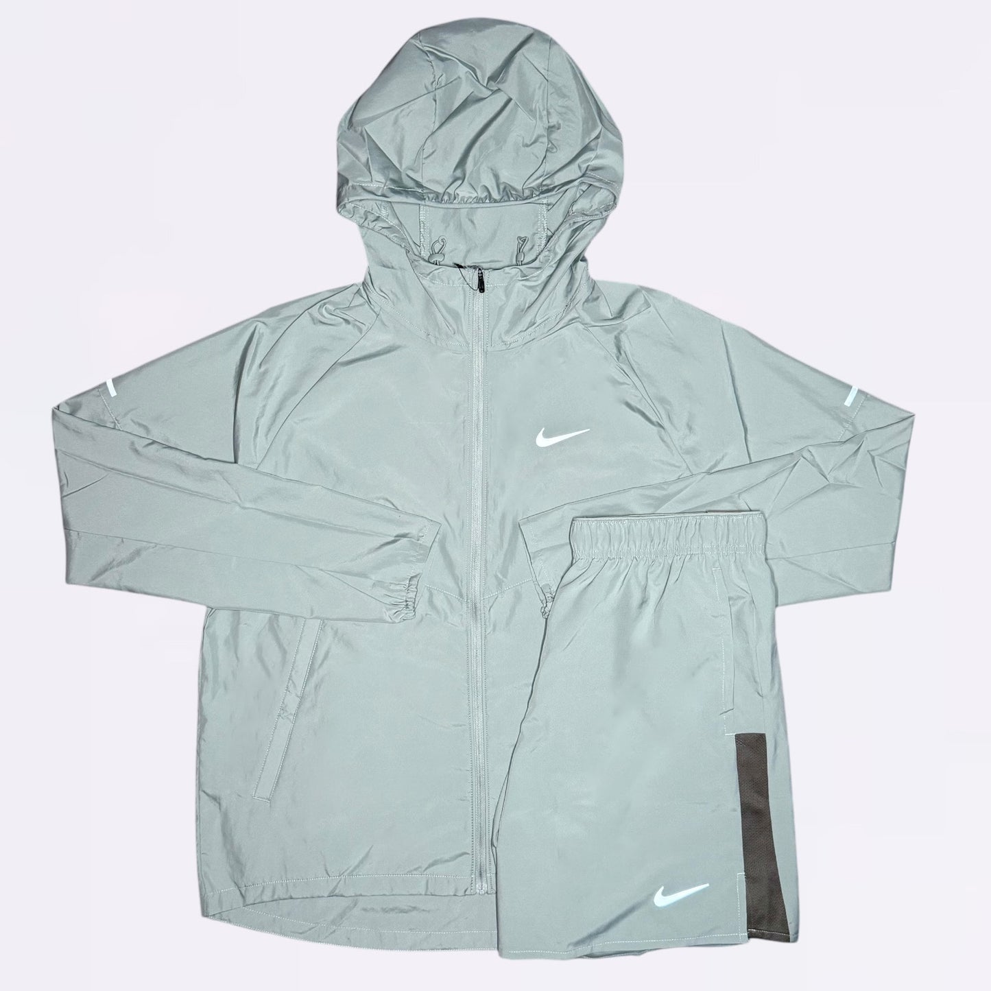 Nike Repel & Challenger - Jacket & Shorts Set - Sage