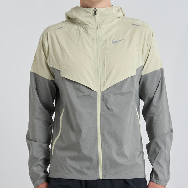 Nike Windrunner Olive