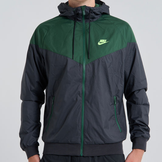 Nike Waterproof Windrunner - Black Green