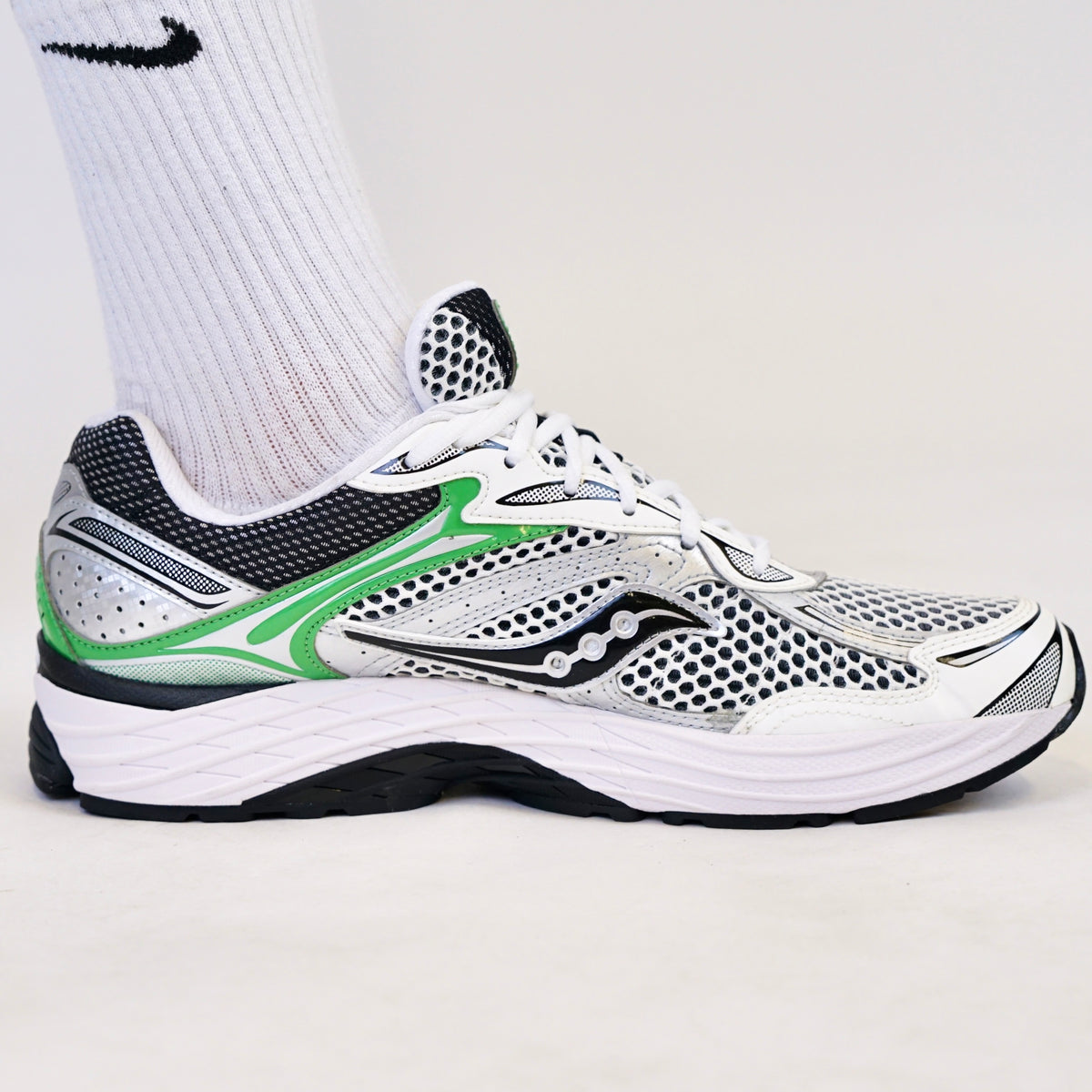 Saucony Pro Grid Omni 9 Silver Green