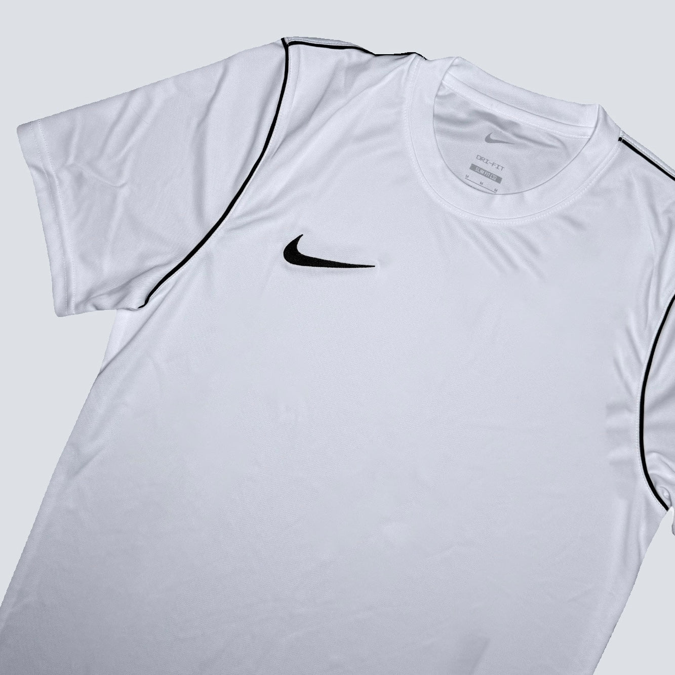 Nike Dri Fit 2.0 Set - White (Junior)