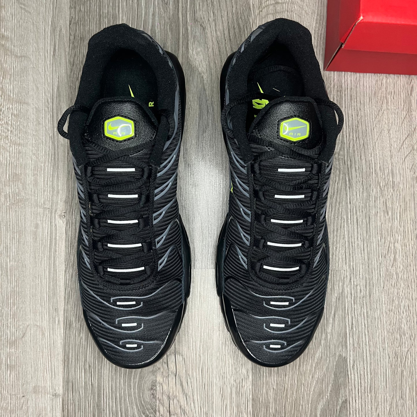 Nike Air Max Plus Black Volt