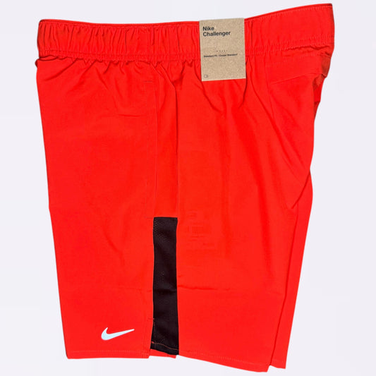 Nike Challenger Shorts - Picante Red (Junior)