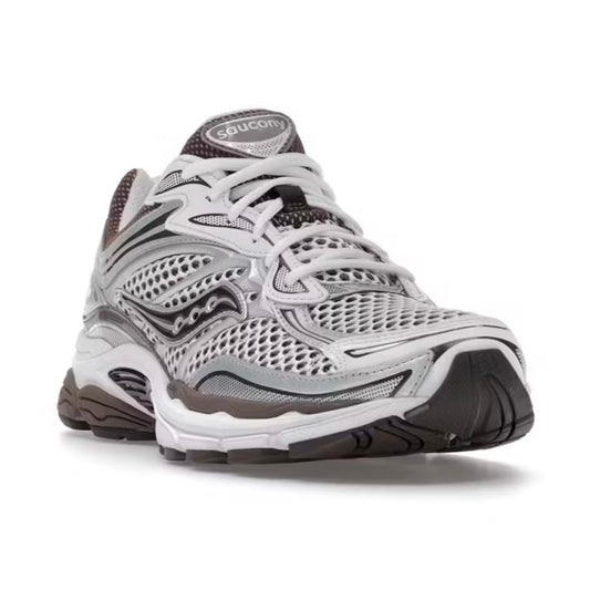 Saucony ProGrid Omni 9 OG White Brown
