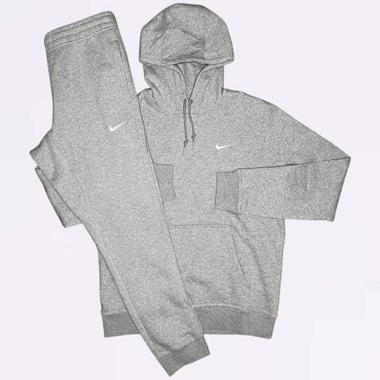 Nike Club Set - Hoodie & Joggers - Grey