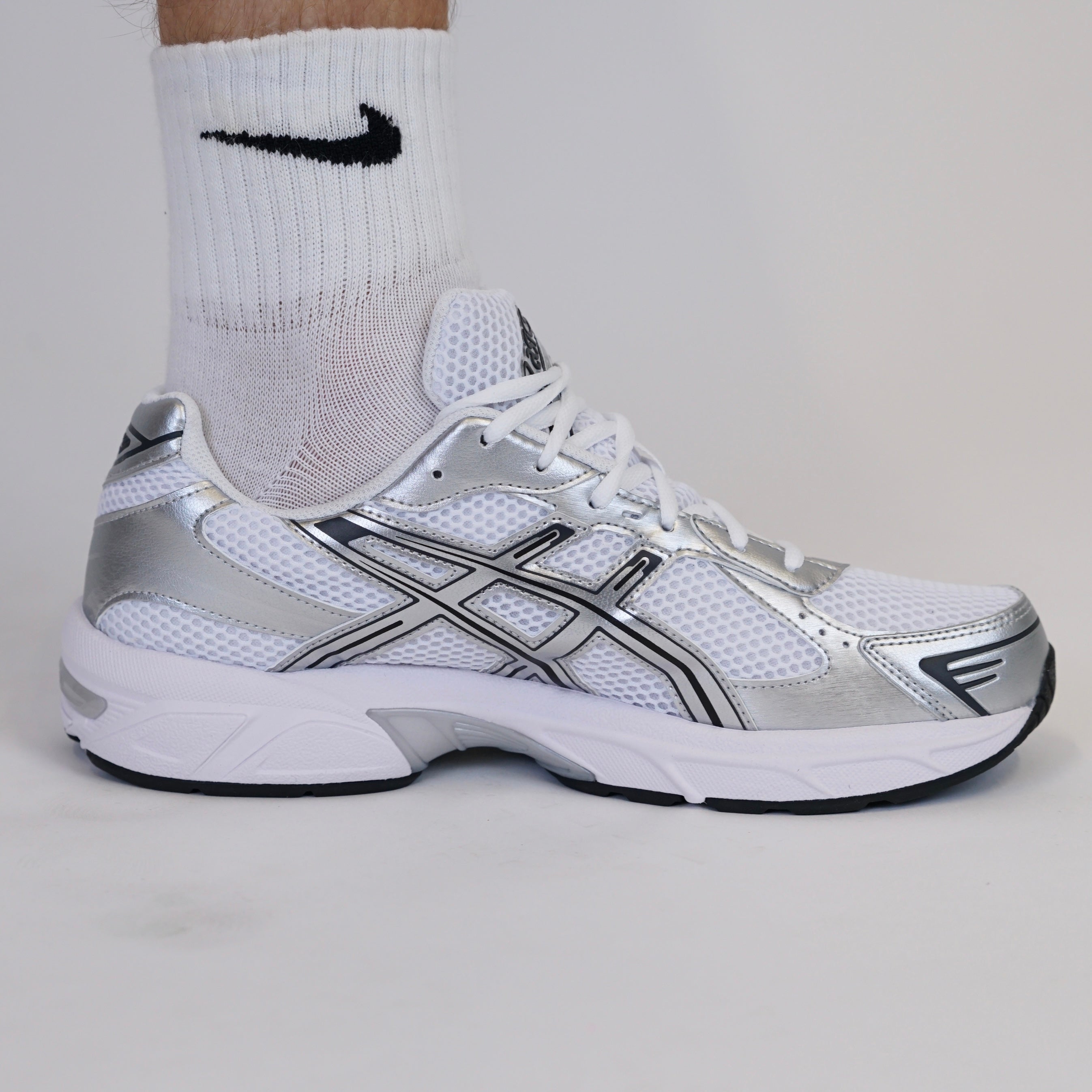 ASICS 1130 White Silver