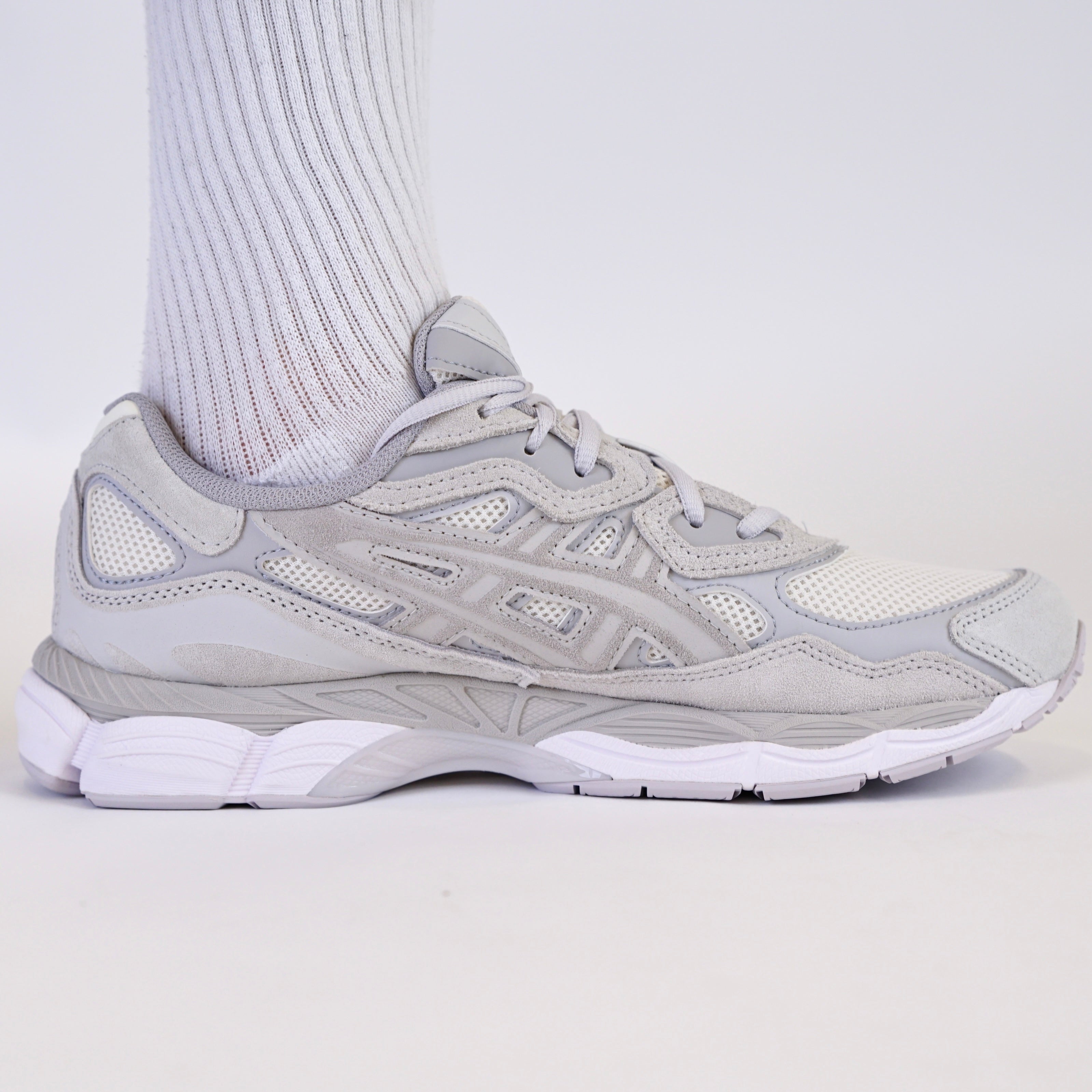 ASICS Gel-NYC Cream Cloud Grey