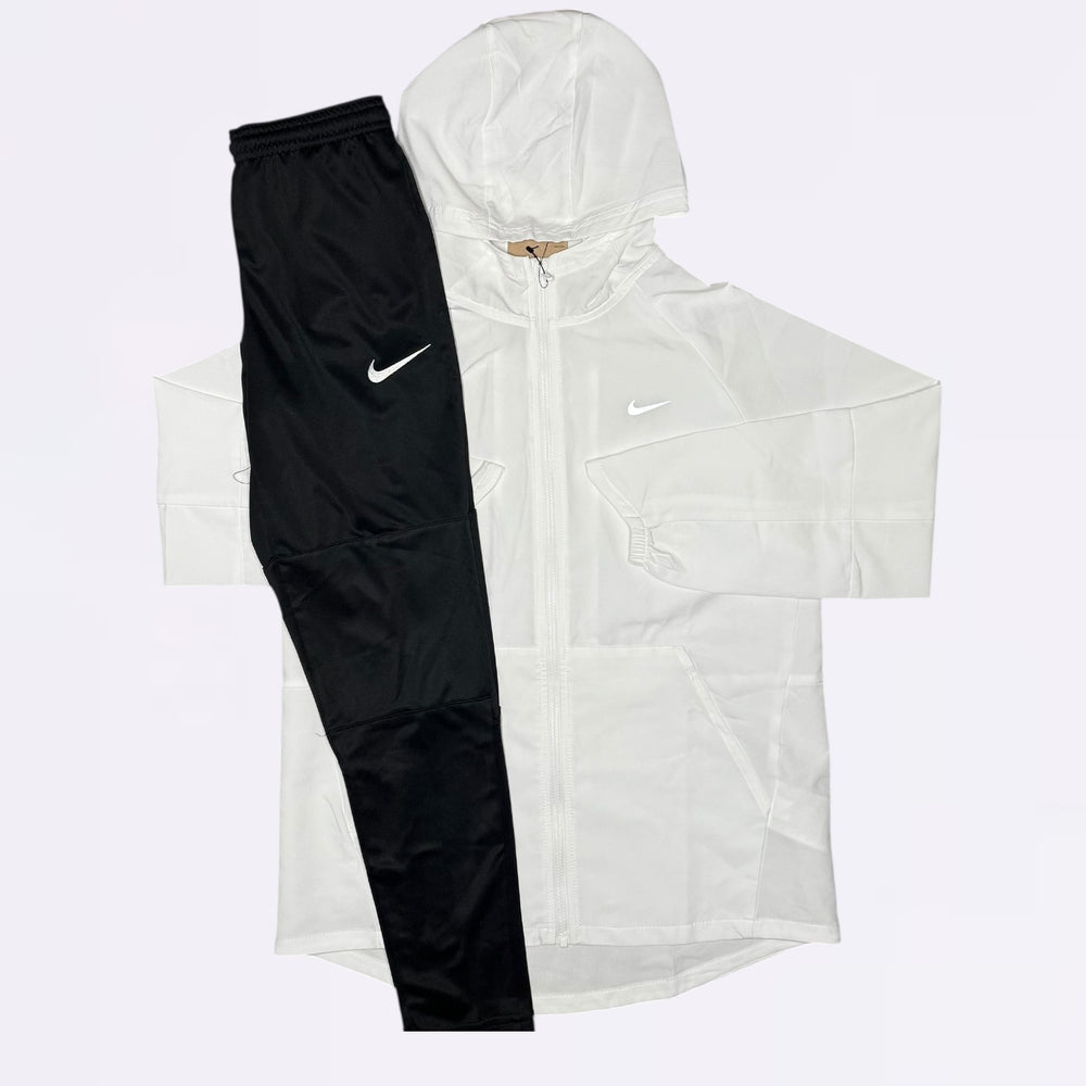 Nike Windrunner & Joggers Set - White / Black (Junior)