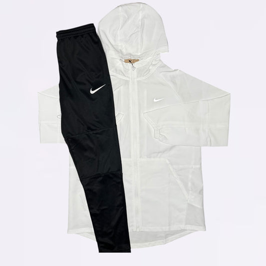 Nike Windrunner & Joggers Set - White / Black (Junior)