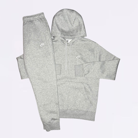 Nike Club Sport Set - Hoodie & Joggers - Grey