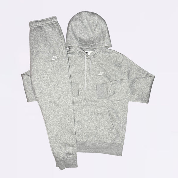 Nike Club Sport Set - Hoodie & Joggers - Grey