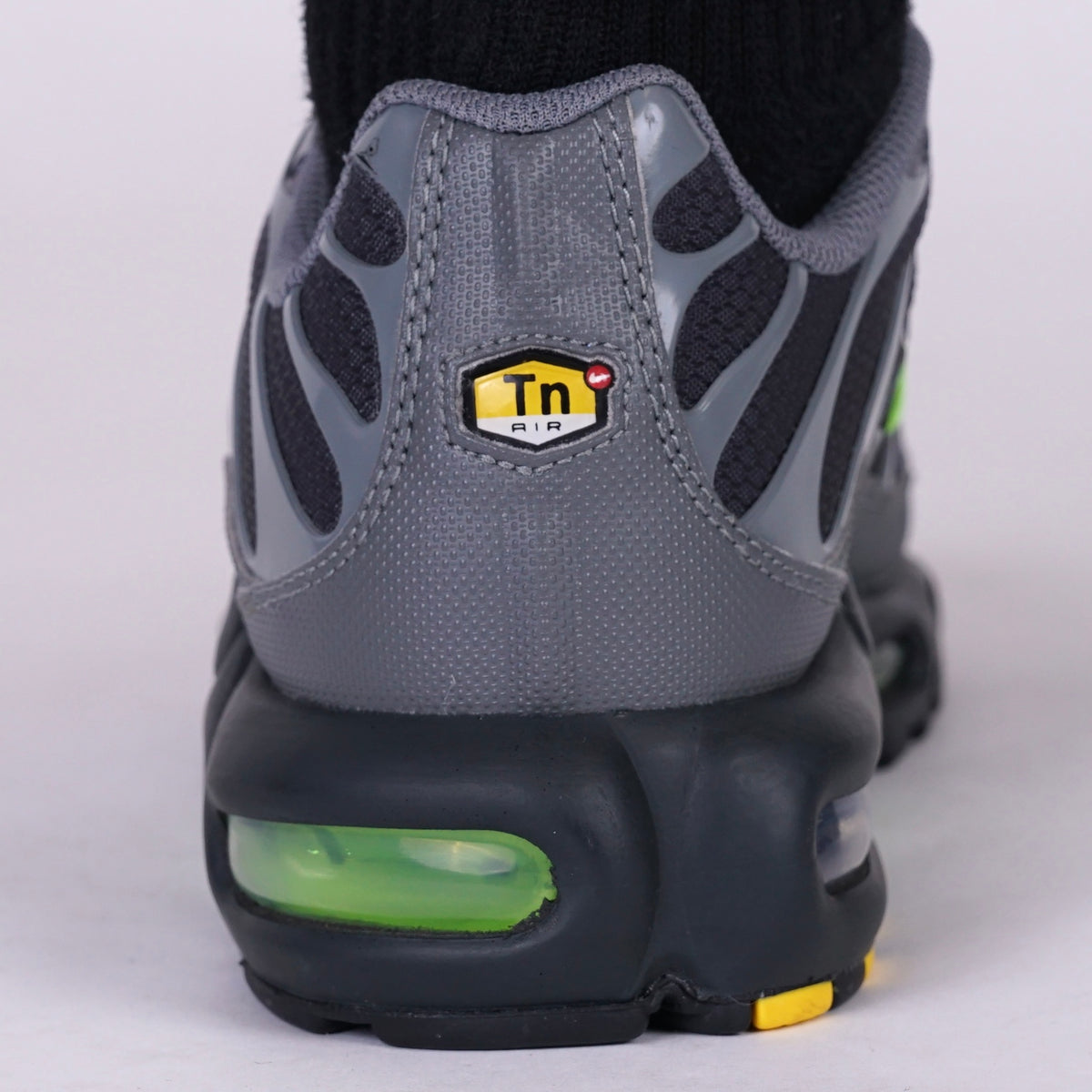 Nike Air Max Plus Grey Volt
