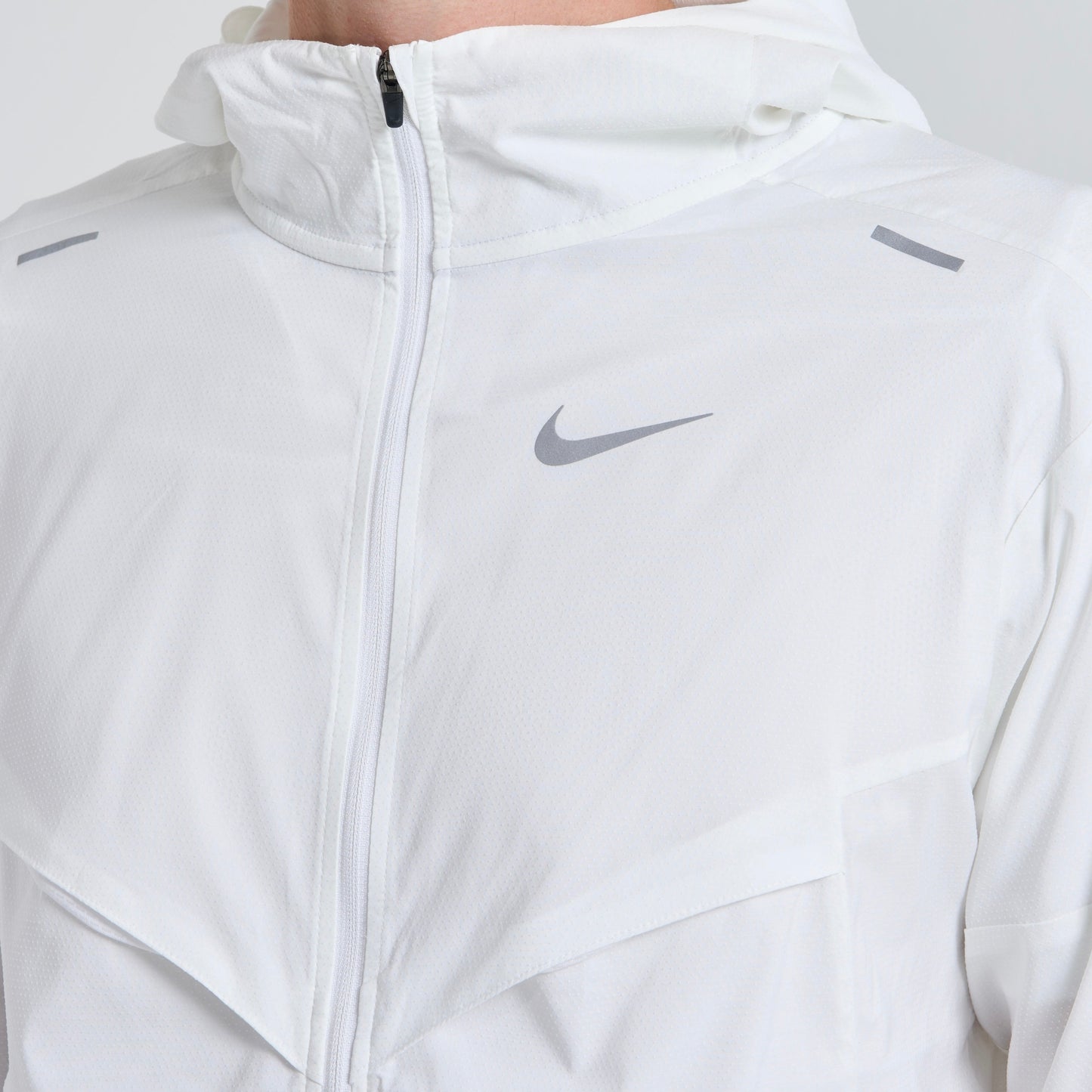 Nike Windrunner & Bottoms Set - White / Black