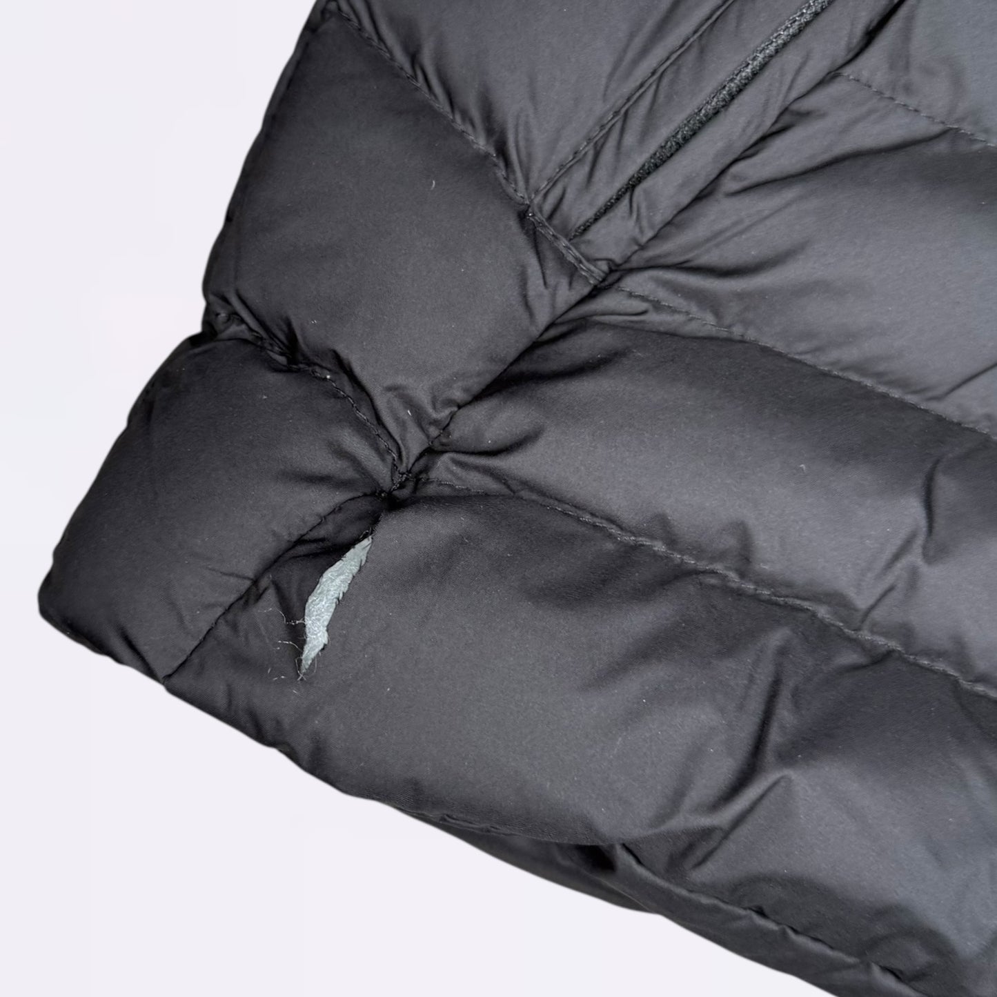 Gym King Endurance Puffer Jacket - Black (Damaged)