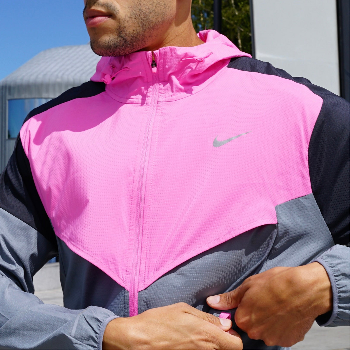 Nike Windrunner - Playful Pink