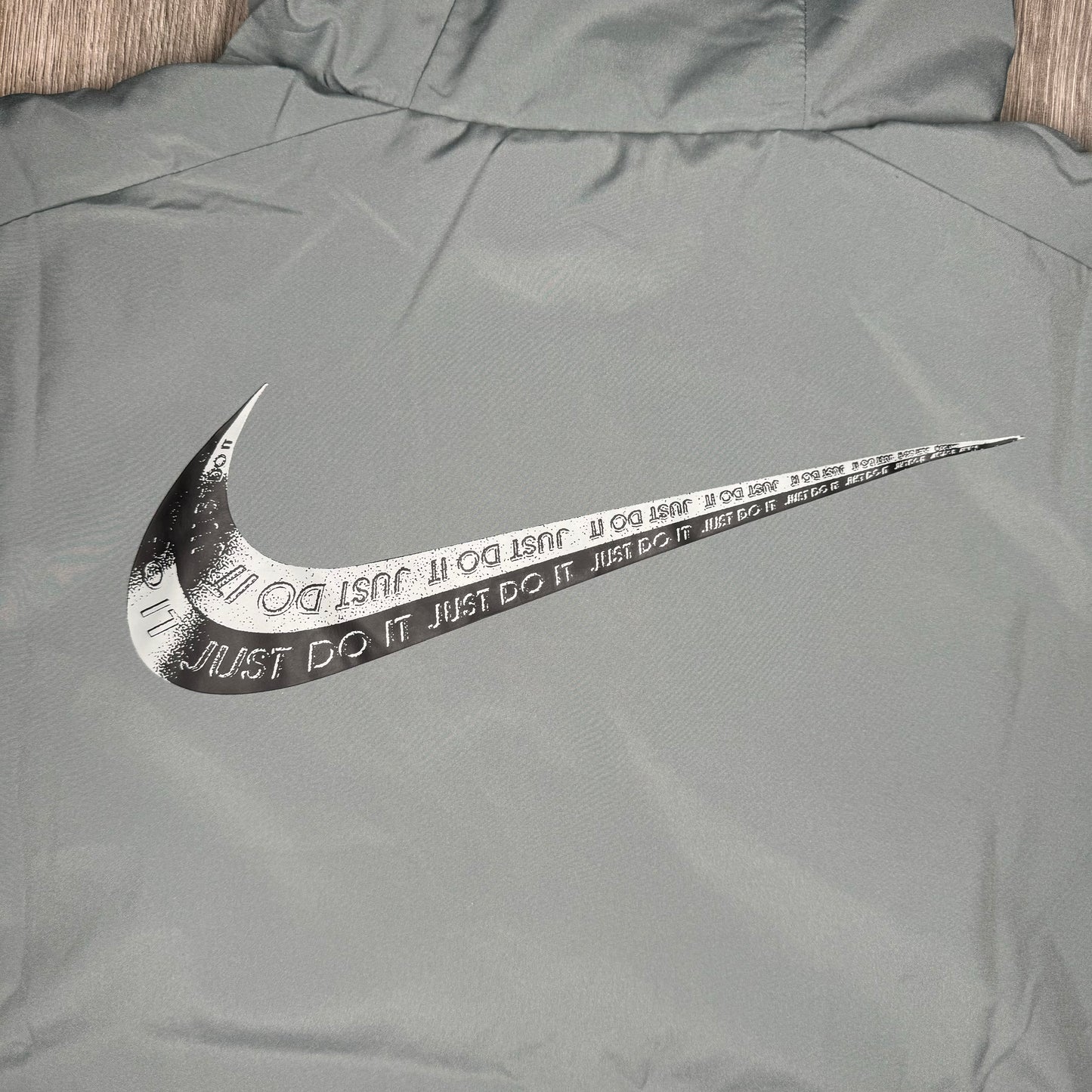 Nike Just Do It Windrunner - Grey