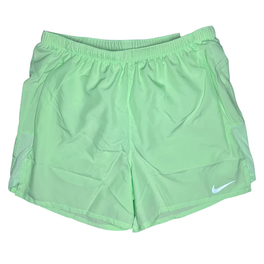 Nike Challenger Shorts Vapour Green