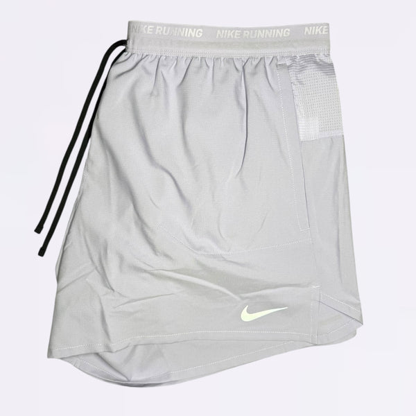 Nike Flex Stride Shorts - Light Purple