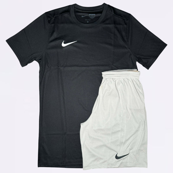 Nike Dri Fit Set - Tee & Shorts - Black / Grey