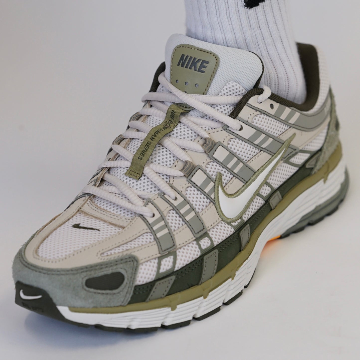 Nike P-6000 Khaki