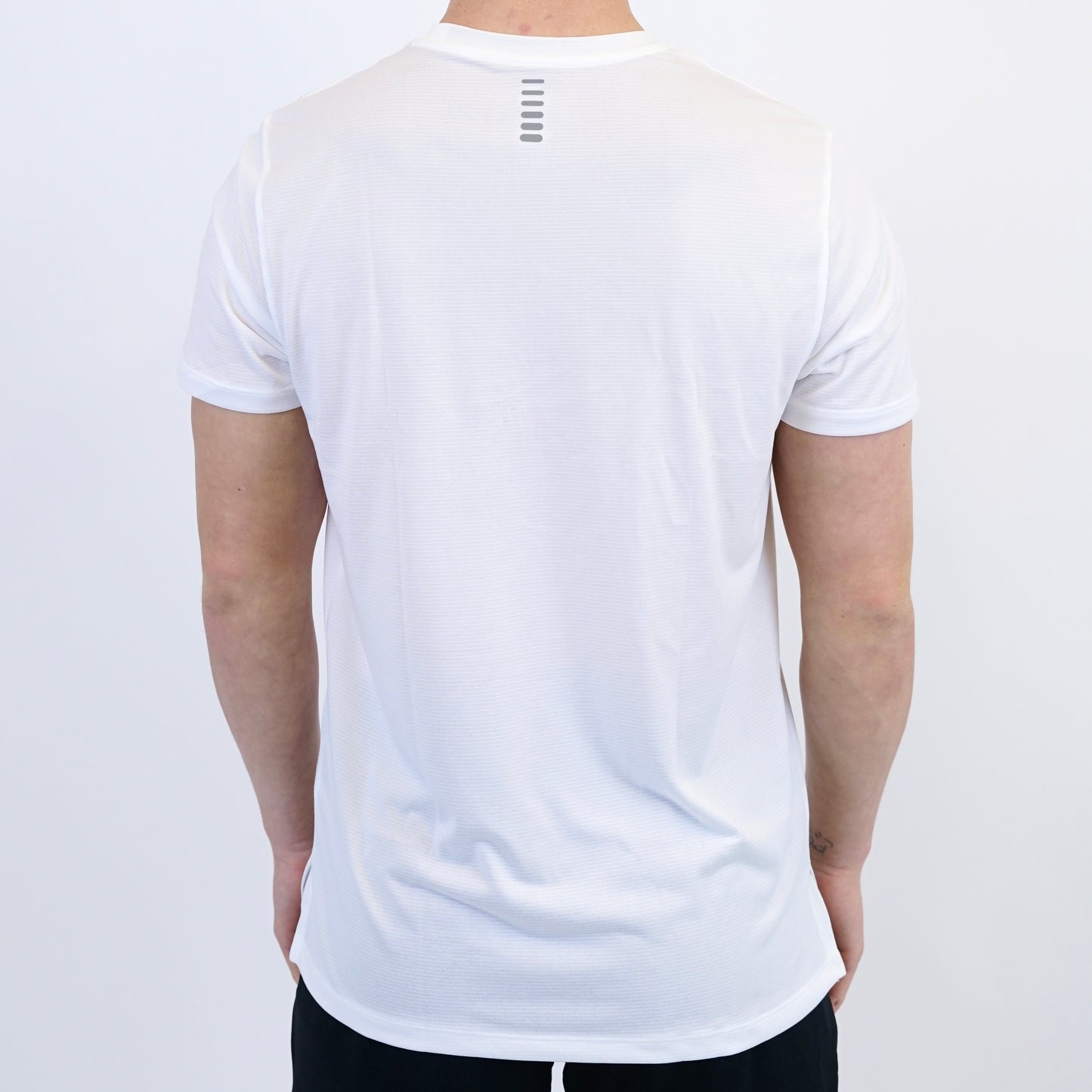 Under Armour Fitted Training Tee - White