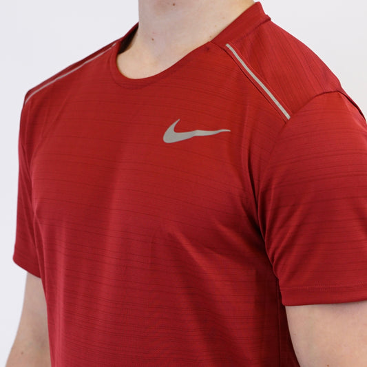 Nike Miler Tee Burgundy Red