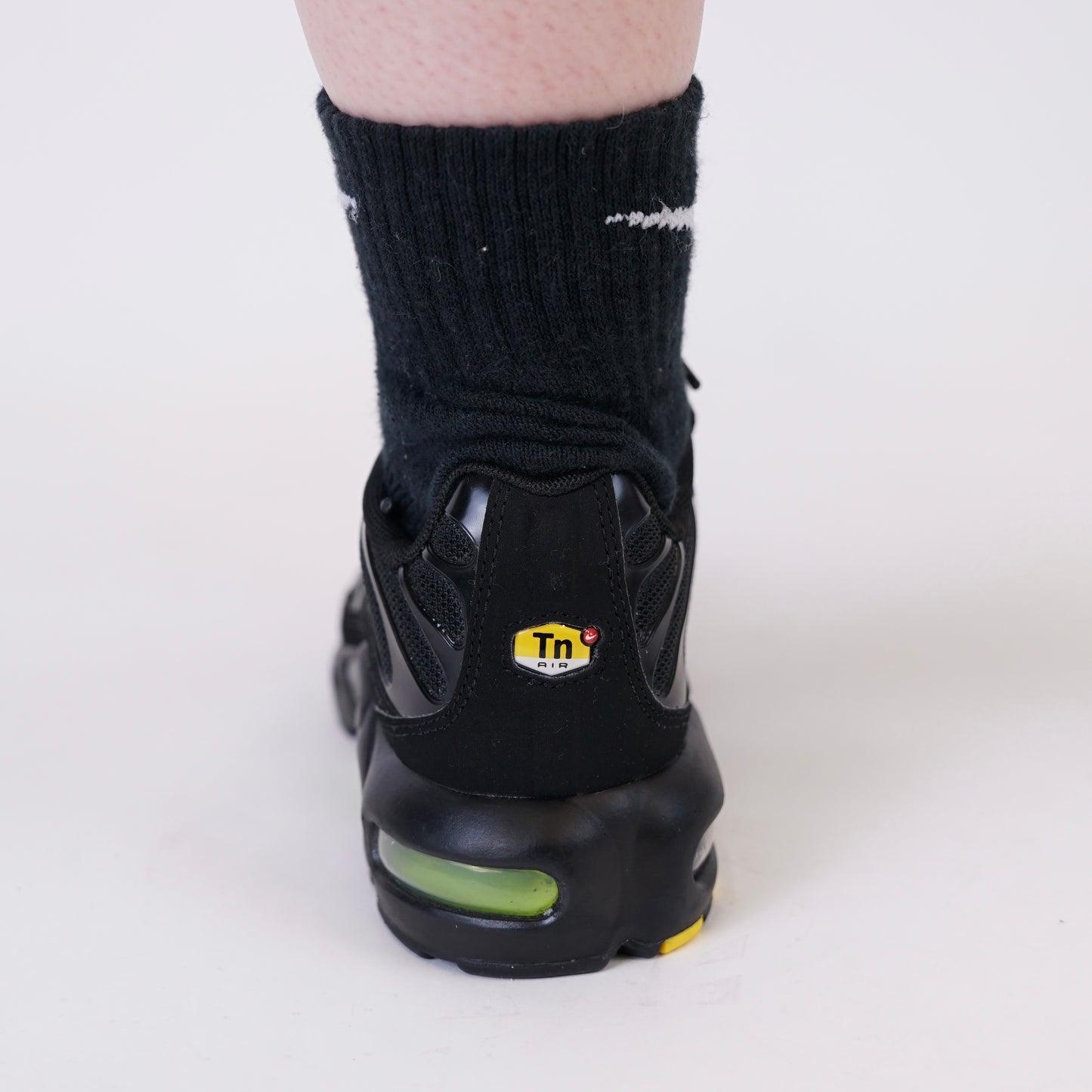 Nike Air Max Plus - Black Volt (Junior)