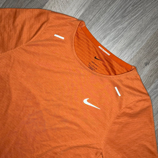 Nike Rise 365 Tee - Orange