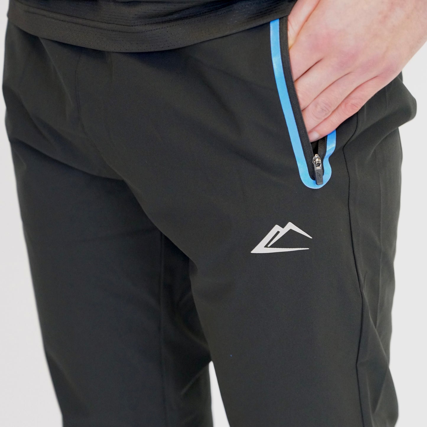 ActiveLine Strike Set  - Black / Blue