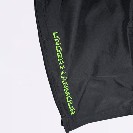Under Armour Woven Shorts - Black / Green