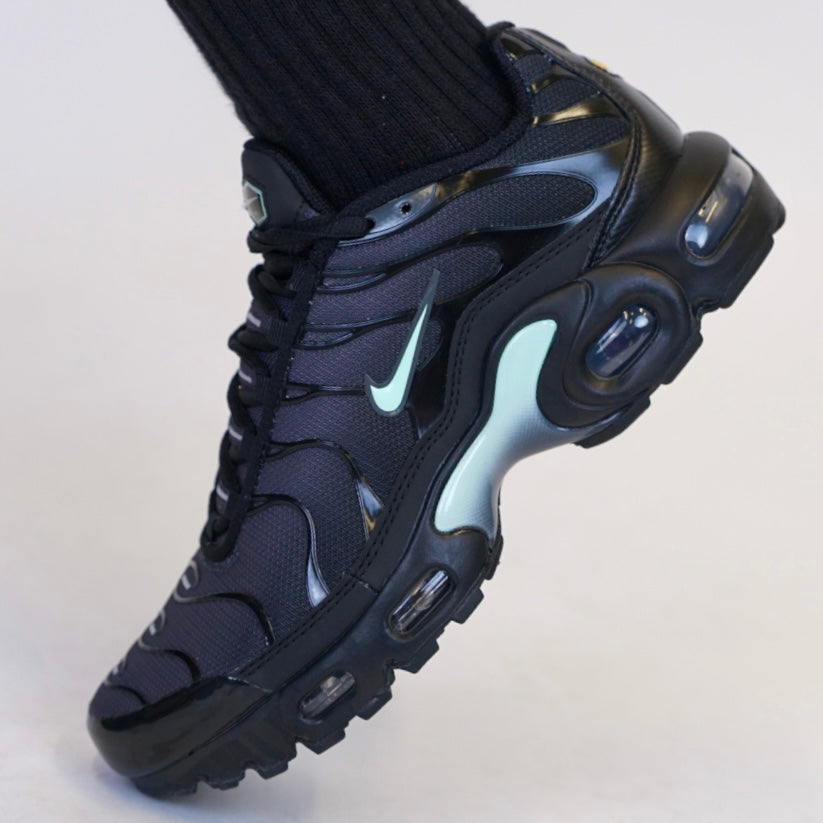 Nike Air Max Plus - Black / Mint Green (Junior)