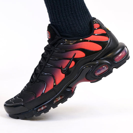 Nike Air Max Plus Red Fade